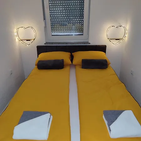 アパート Hana Bihać